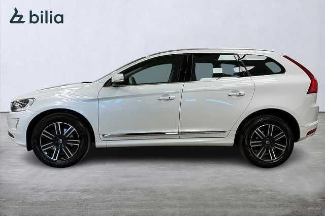 Begagnad Volvo XC60 Standard 190 HK (139 kW) 2017 Vit SUV