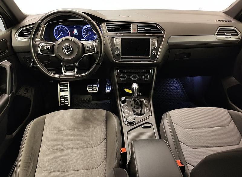 Begagnad VW Tiguan R-line 190 HK (139 kW) 2017 Silver SUV