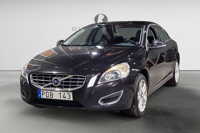 Svart Begagnad 2011 Volvo S60 Summum Sedan | 84 900 kr (Bra pris) - Bild 1/3