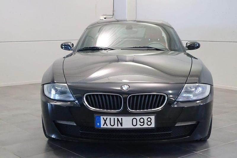 Begagnad BMW Z4 218 HK (160 kW) 2006 Svart Cab