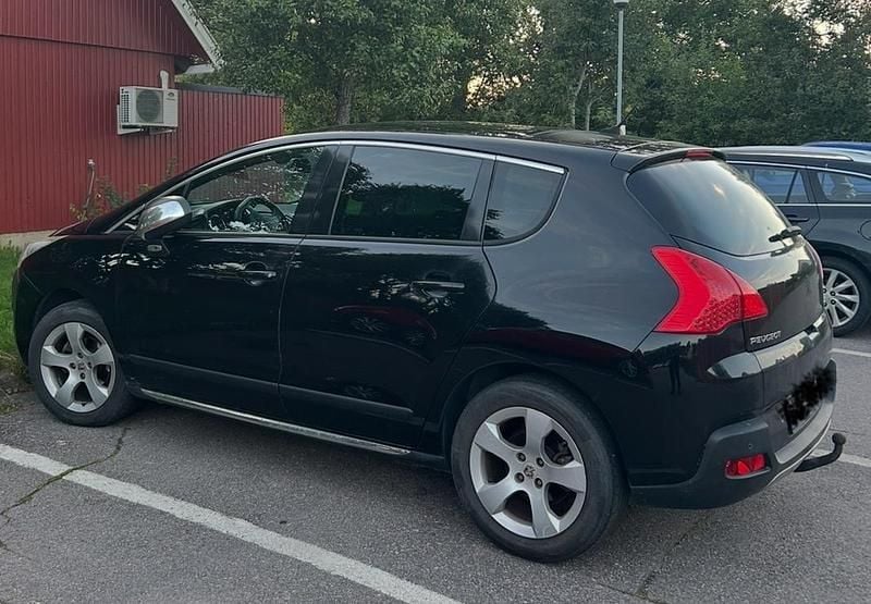 Svart Begagnad 2010 Peugeot 3008 Kombi | 42 900 kr (Bra pris) - Bild 1/3