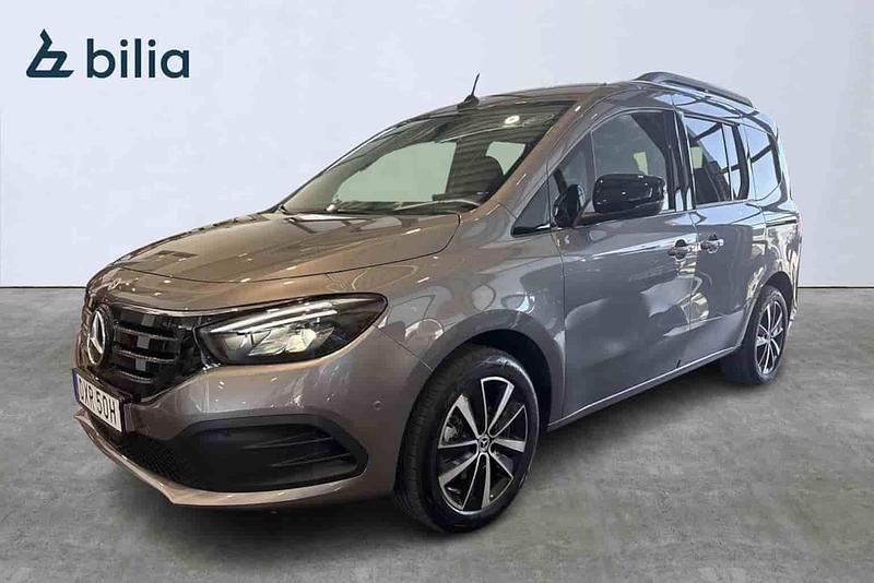Grå Begagnad 2023 Mercedes EQT200 Minibuss | 355 000 kr - Bild 1/1