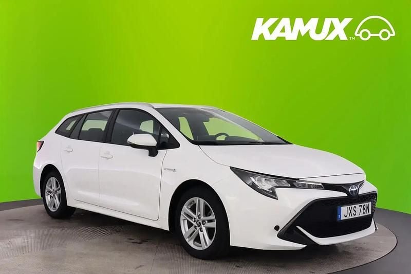 Vit Begagnad 2019 Toyota Corolla Active Kombi | 204 800 kr (Marknadspris) - Bild 1/4