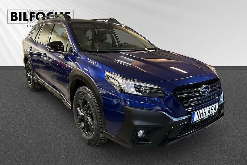 Blå Begagnad 2024 Subaru Outback Kombi | 454 000 kr (Marknadspris) - Bild 1/4