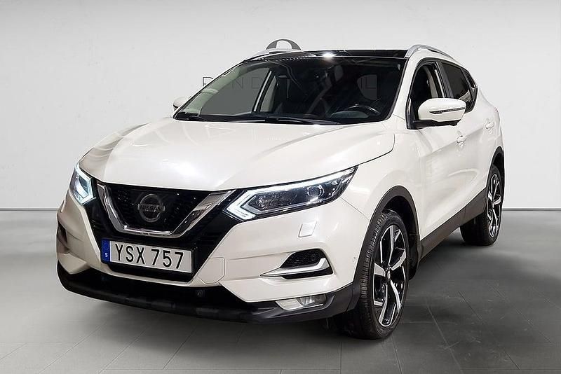 Vit Begagnad 2017 Nissan Qashqai 360º SUV | 129 900 kr (Marknadspris) - Bild 1/3