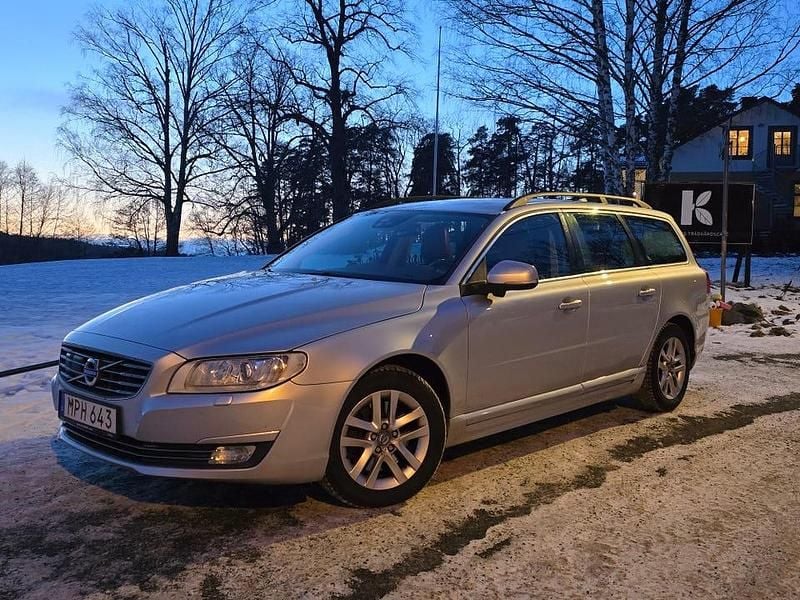 Begagnad Volvo V70 213 HK (156 kW) 2015 Kombi