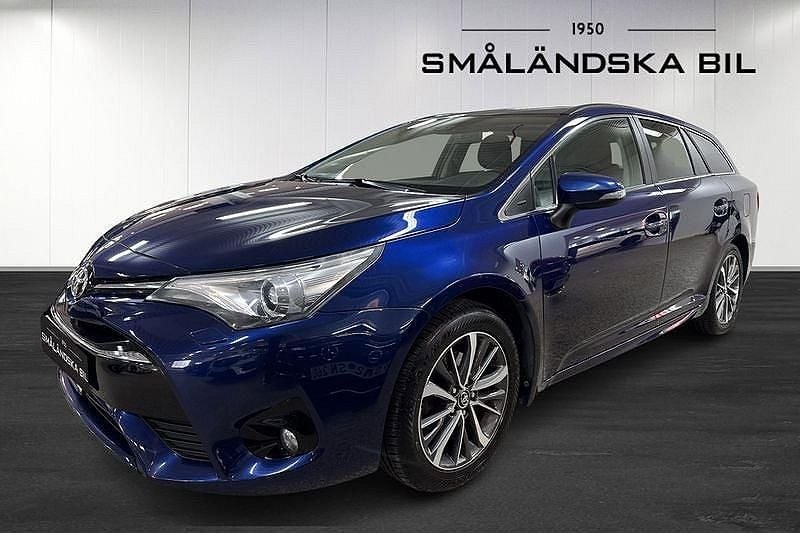 Blå Begagnad 2015 Toyota Avensis Multidrive S Kombi | 159 000 kr (Lite dyr) - Bild 1/4