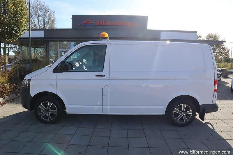 Vit Begagnad 2015 VW T5 Van | 89 900 kr (Bra pris) - Bild 1/4