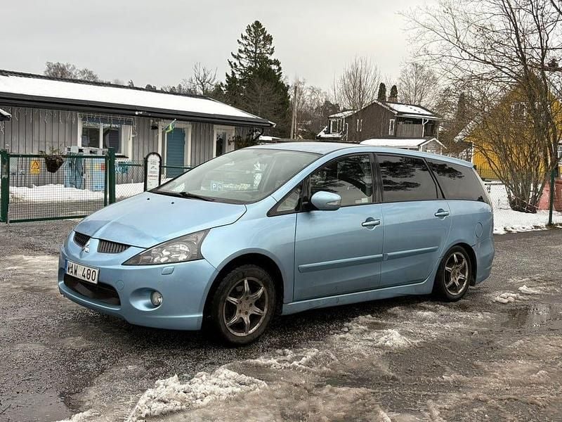 Begagnad 2004 Mitsubishi Grandis | 15 000 kr (Bra pris) - Bild 1/4