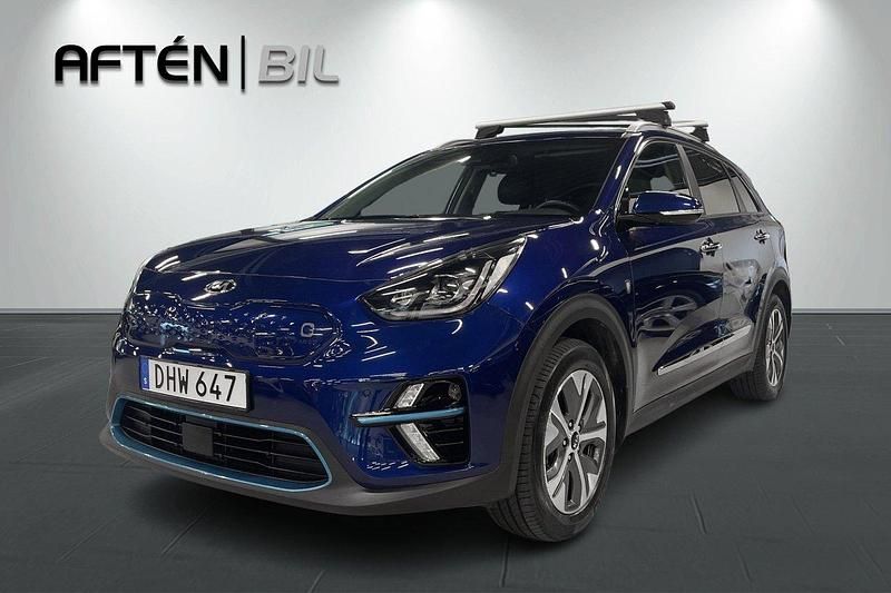 Blå (yacht blue metallic) Begagnad 2021 Kia e-Niro Advance SUV | 229 800 kr (Marknadspris) - Bild 1/3