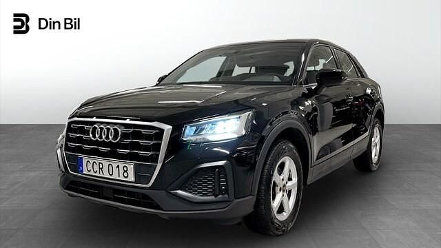 Brilliantsvart Begagnad 2023 Audi Q2 Proline SUV | 249 000 kr (Marknadspris) - Bild 1/4