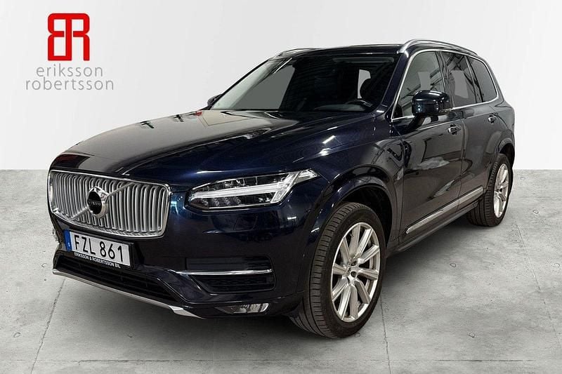 Mörkblå (blå) Begagnad 2016 Volvo XC90 Inscription SUV | 349 900 kr (Bra pris) - Bild 1/4