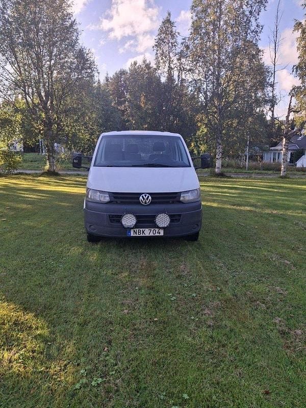 Begagnad 2013 VW T5 Van | 105 000 kr (Marknadspris) - Bild 1/4