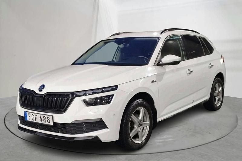 Vit Begagnad 2021 Skoda Kamiq Style SUV | 137 000 kr (Marknadspris) - Bild 1/4