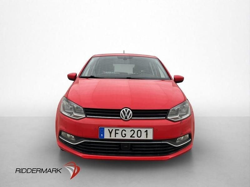 Begagnad VW Polo 90 HK (66 kW) 2016 Röd Halvkombi