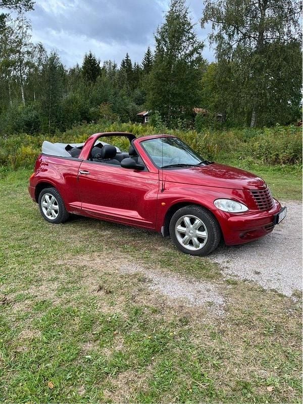 Röd Begagnad 2005 Chrysler PT Cruiser Cab | 54 900 kr (Bra pris) - Bild 1/4