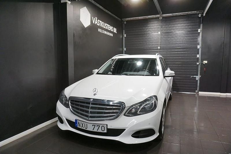 Begagnad Mercedes E220 170 HK (125 kW) 2013 Vit Kombi