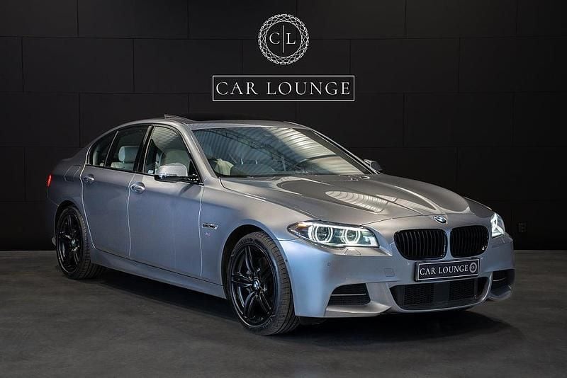 Grå Begagnad 2016 BMW 535 M Sport Sedan | 309 000 kr - Bild 1/4