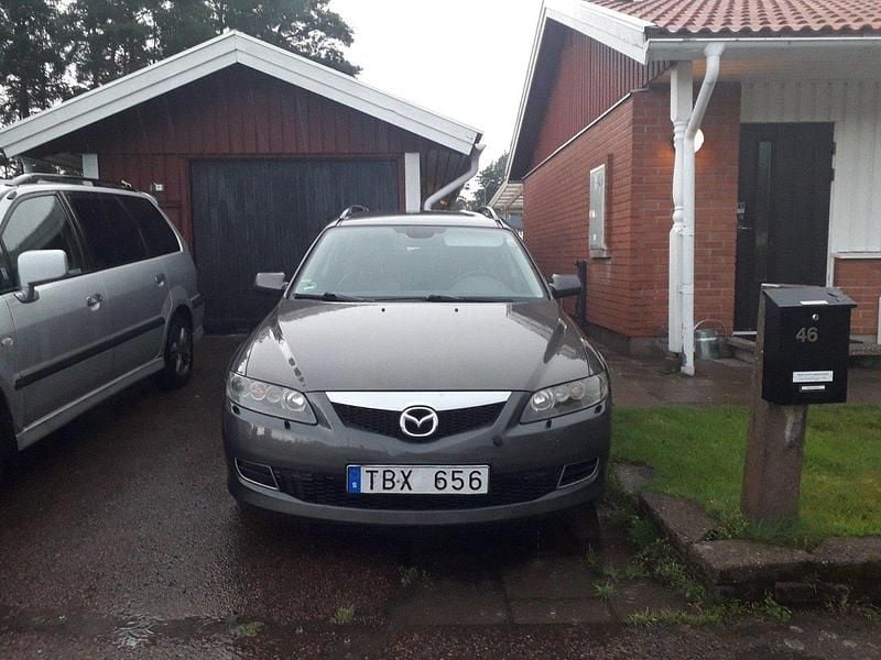 Grå Begagnad 2007 Mazda 6 Kombi | 27 500 kr (Marknadspris) - Bild 1/4