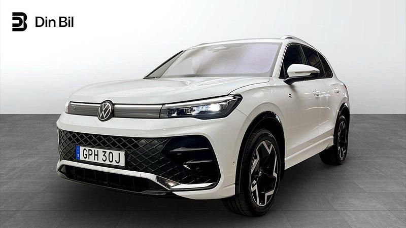 Vit Begagnad 2025 VW Tiguan R-line SUV | 499 900 kr (Lite dyr) - Bild 1/4