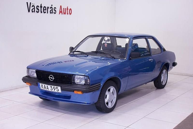 Blå Begagnad 1978 Opel Ascona S Sedan | 99 000 kr - Bild 1/4