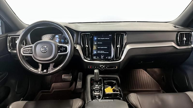 Begagnad Volvo V60 R-Design 340 HK (250 kW) 2020 Grå Kombi