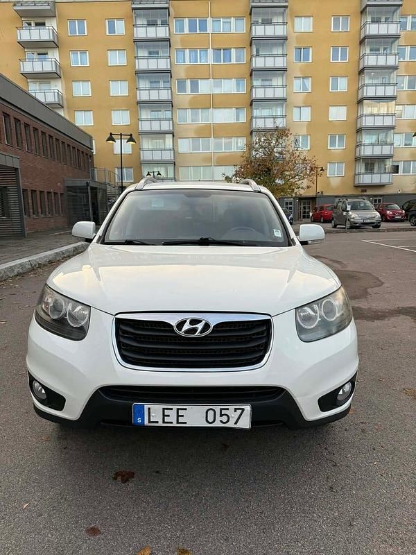 Begagnad 2011 Hyundai Santa Fe SUV | 94 999 kr (Marknadspris) - Bild 1/4