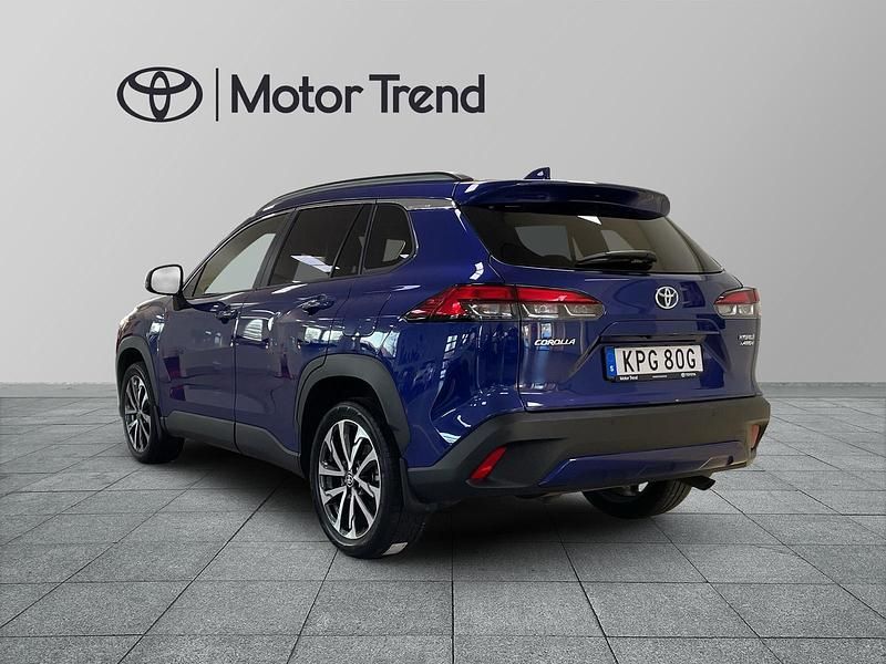 Begagnad Toyota Corolla Cross 2023 Blå SUV