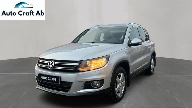 Grå Begagnad 2013 VW Tiguan Sportline SUV | 89 900 kr (Bra pris) - Bild 1/3