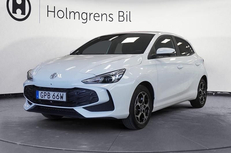 Begagnad MG MG3 194 HK (142 kW) 2024 Dover white Halvkombi