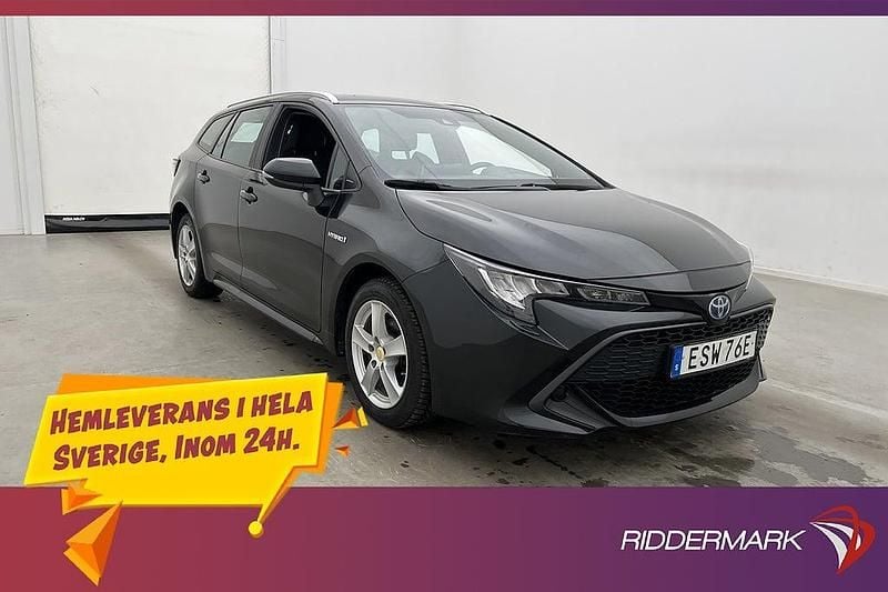 Svart Begagnad 2020 Toyota Corolla Active Kombi | 228 900 kr (Marknadspris) - Bild 1/3