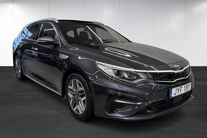 Begagnad Kia Optima 154 HK (113 kW) 2019 Grå Kombi