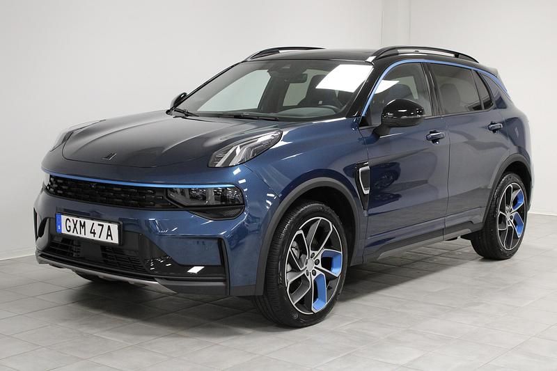 Blå Begagnad 2023 Lynk & Co 01 SUV | 329 000 kr (Marknadspris) - Bild 1/4