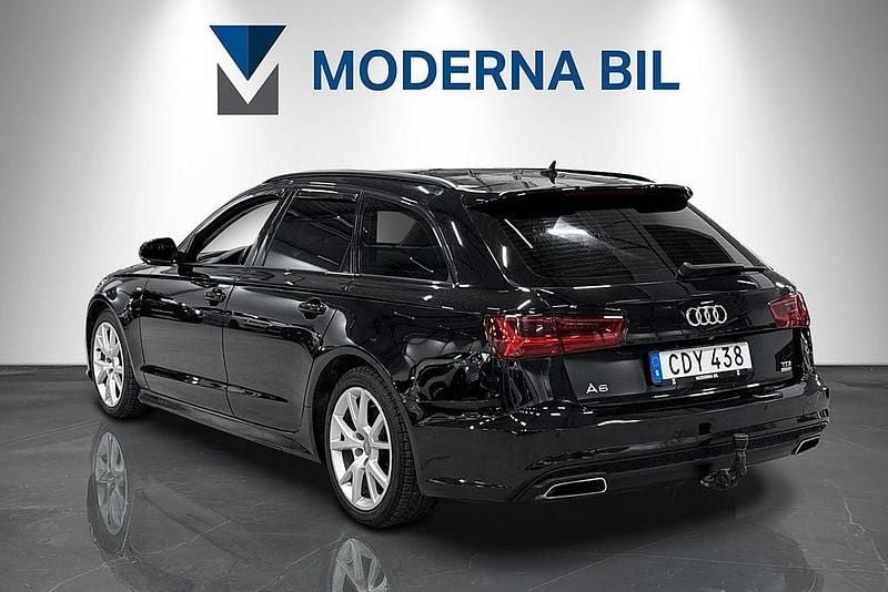 Begagnad Audi A6 S-Line 190 HK (139 kW) 2015 Svart Kombi