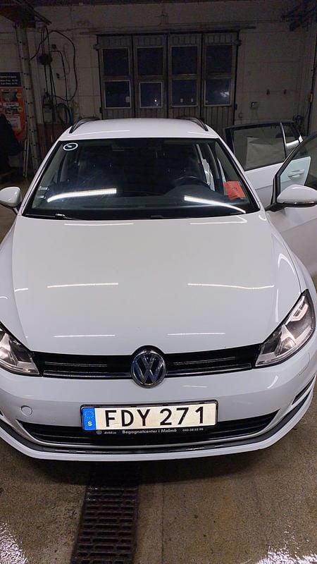 Begagnad 2017 VW Golf VII Kombi | 115 000 kr (Bra pris) - Bild 1/4