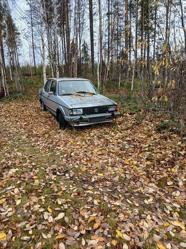 Begagnad 1982 VW Jetta Sedan | 2 500 kr - Bild 1/4