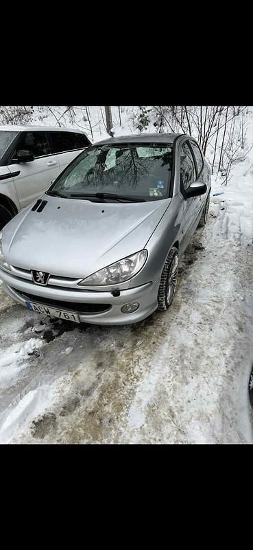 Begagnad 2007 Peugeot 206 | 14 500 kr (Marknadspris) - Bild 1/3