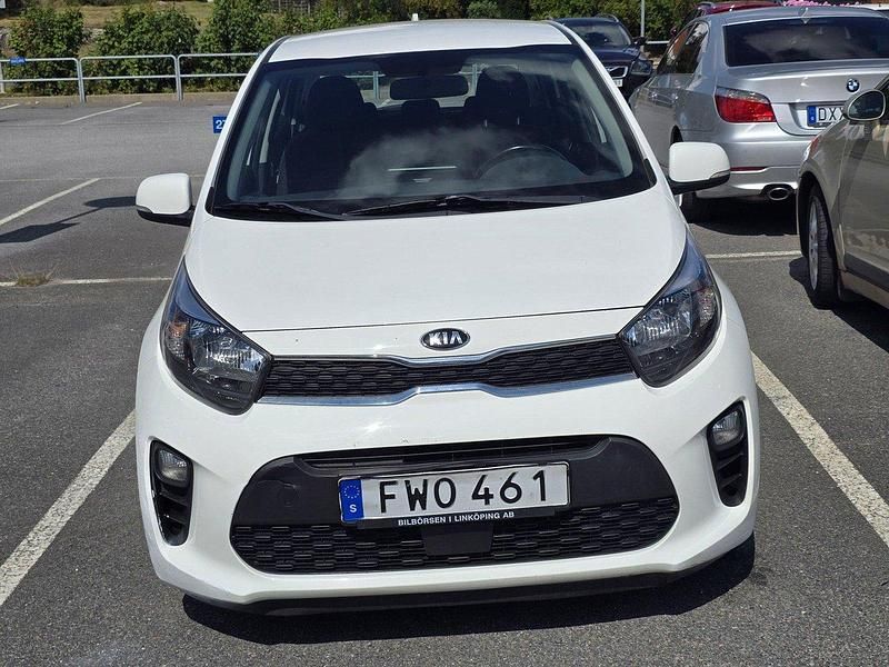 Vit Begagnad 2020 Kia Picanto Halvkombi | 56 000 kr (Dyr) - Bild 1/4