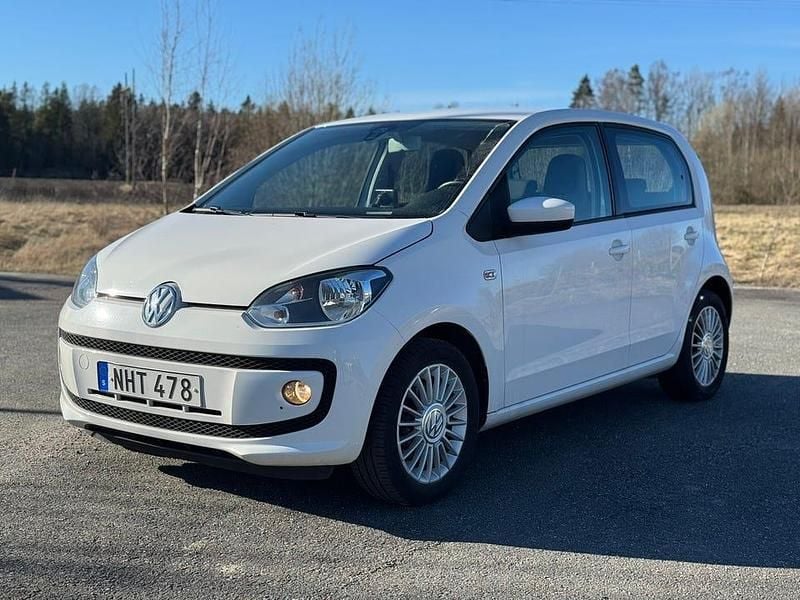 Pure white Begagnad 2016 VW up! Halvkombi | 61 900 kr (Marknadspris) - Bild 1/4