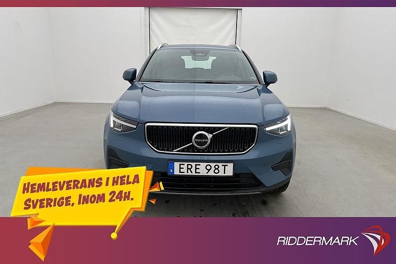 Begagnad Volvo XC40 Core 163 HK (119 kW) 2024 Blå SUV