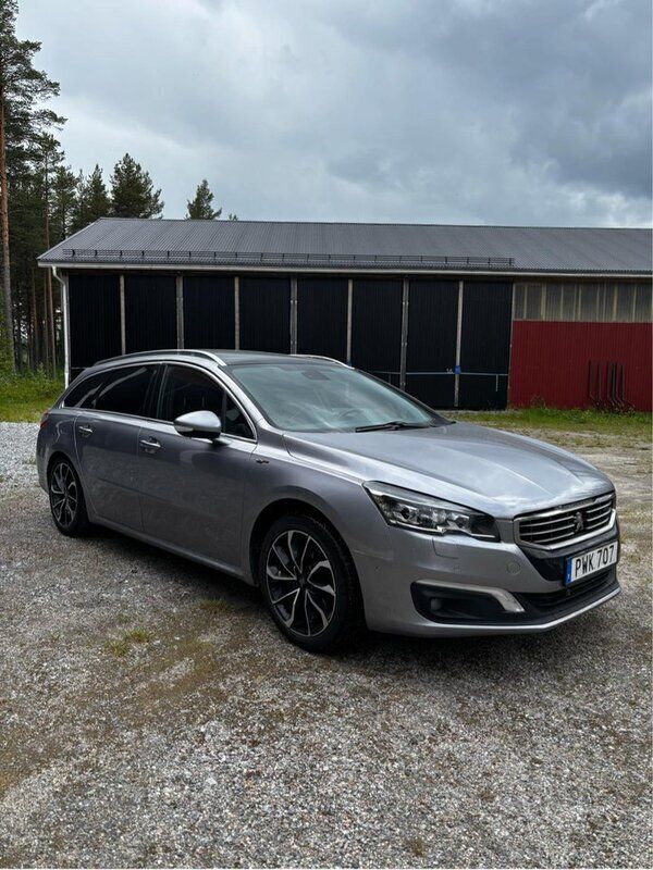 Grå Begagnad 2014 Peugeot 508 Kombi | 69 900 kr (Bra pris) - Bild 1/4