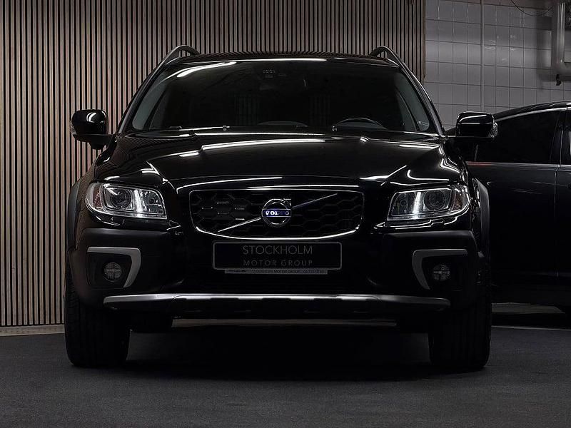 Begagnad Volvo XC70 181 HK (133 kW) 2015 Svart Kombi