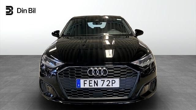 Begagnad Audi A3 Proline 150 HK (110 kW) 2023 Brilliantsvart Sedan