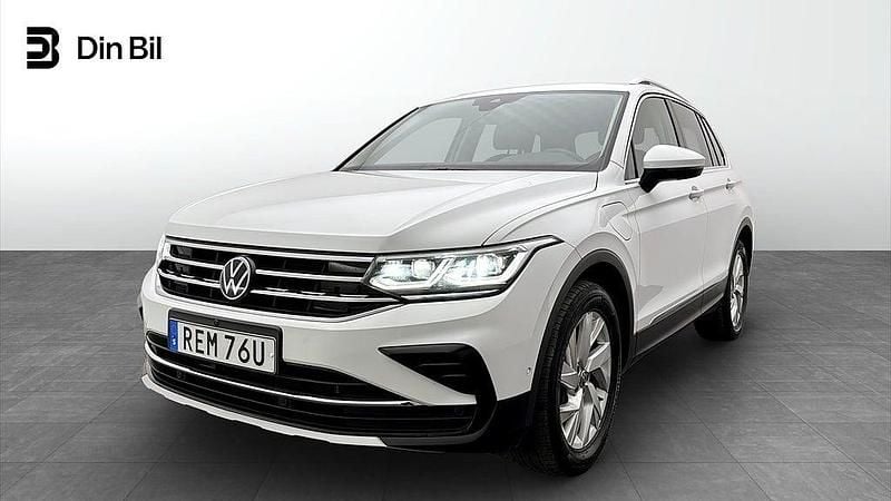 Begagnad VW Tiguan 150 HK (110 kW) 2023 Vit SUV