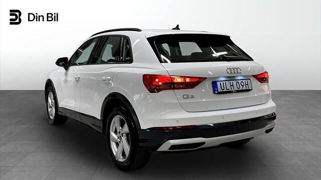 Begagnad Audi Q3 Advanced 150 HK (110 kW) 2024 Vit SUV