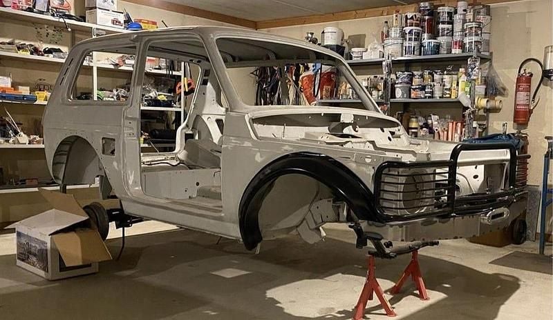 Begagnad Lada niva 1982 SUV