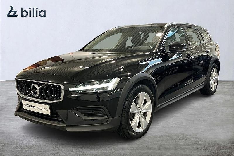 Begagnad 2022 Volvo V60 CC Kombi | 349 900 kr (Marknadspris) - Bild 1/3