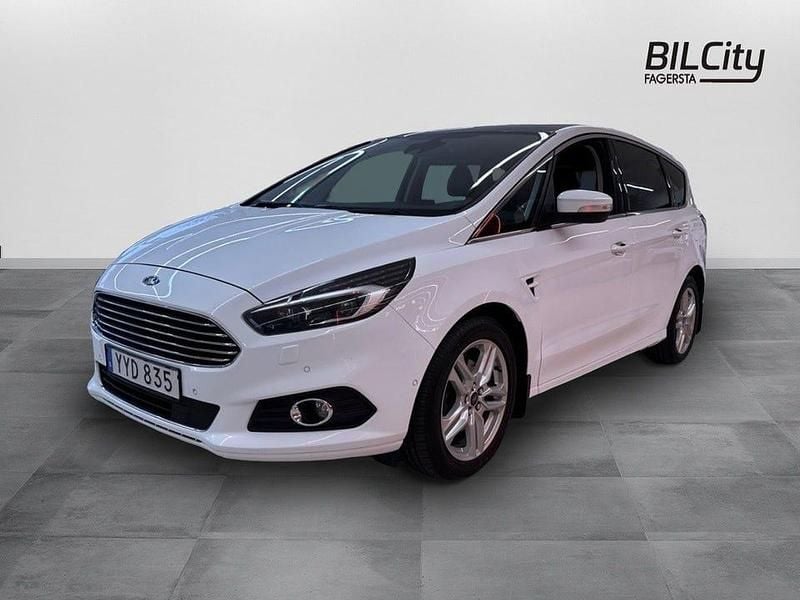 Begagnad Ford S-MAX Titanium 180 HK (132 kW) 2017 Vit Minibuss