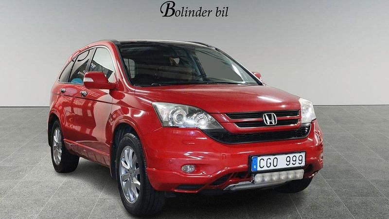 Röd Begagnad 2011 Honda CR-V Executive SUV | 78 900 kr (Marknadspris) - Bild 1/4
