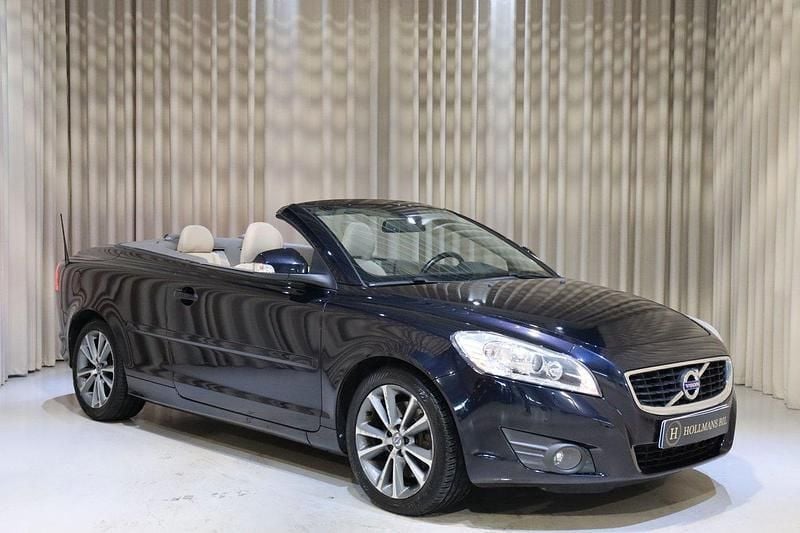 Mörkblå Begagnad 2010 Volvo C70 Summum Cab | 239 900 kr - Bild 1/4